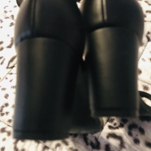 Nine West Shoes - Picture 5 of 7